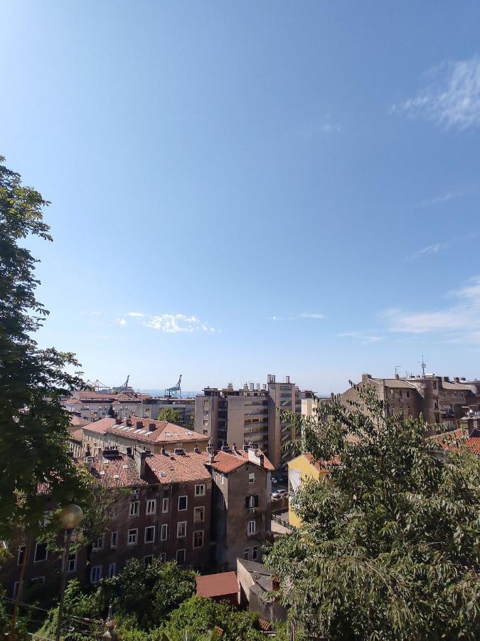 Studio Apartment Kontiki Rijeka Eksteriør bilde